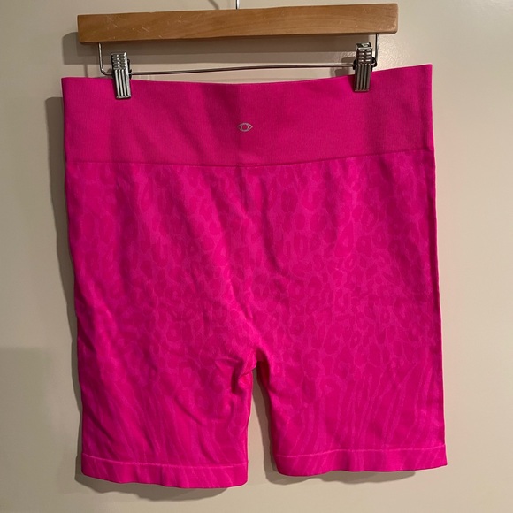 Neon pink women’s spandex shorts size 20 hot pink 80s party workout shorts - Picture 3 of 9